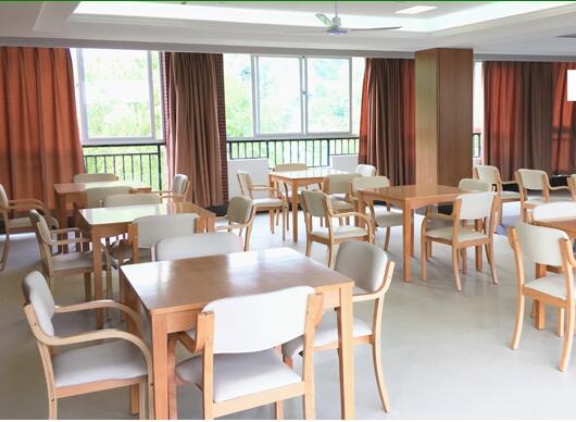 福建長汀普親老年養(yǎng)護(hù)院